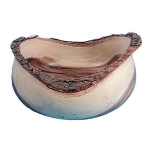 Lipper International  Acacia Bark Wooden Rustic Tulip Serving Bowl Natural Edge